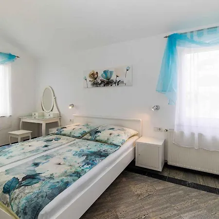 In 5517 Crikvenica