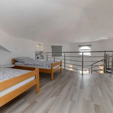 In 5517 Crikvenica