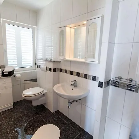 Apartment In 5517 Crikvenica